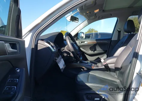 2017 Audi Q5 2.0T Premium z USA, uszkodzony, nr VIN WA1C2AFP7HA063341